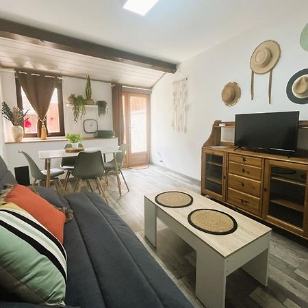 Appartement Au Pied Des Remparts 10 Rue Saint Jean à Villefranche-de-Conflent Extérieur photo