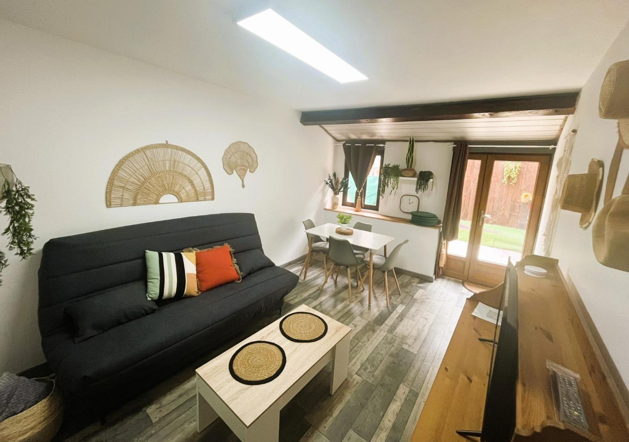 Appartement Au Pied Des Remparts 10 Rue Saint Jean à Villefranche-de-Conflent Extérieur photo